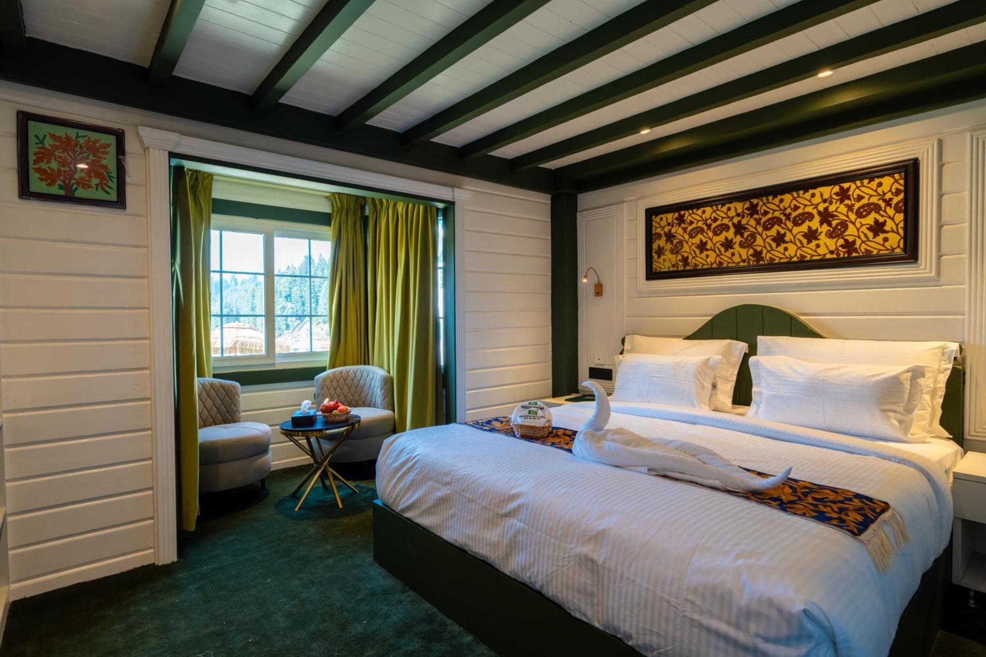 Green Rooms Resort Gulmarg Exterior photo