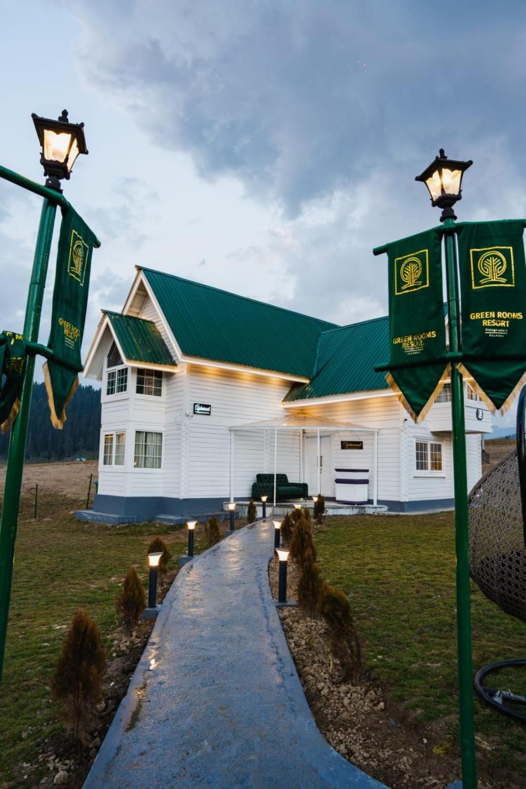Green Rooms Resort Gulmarg Exterior photo