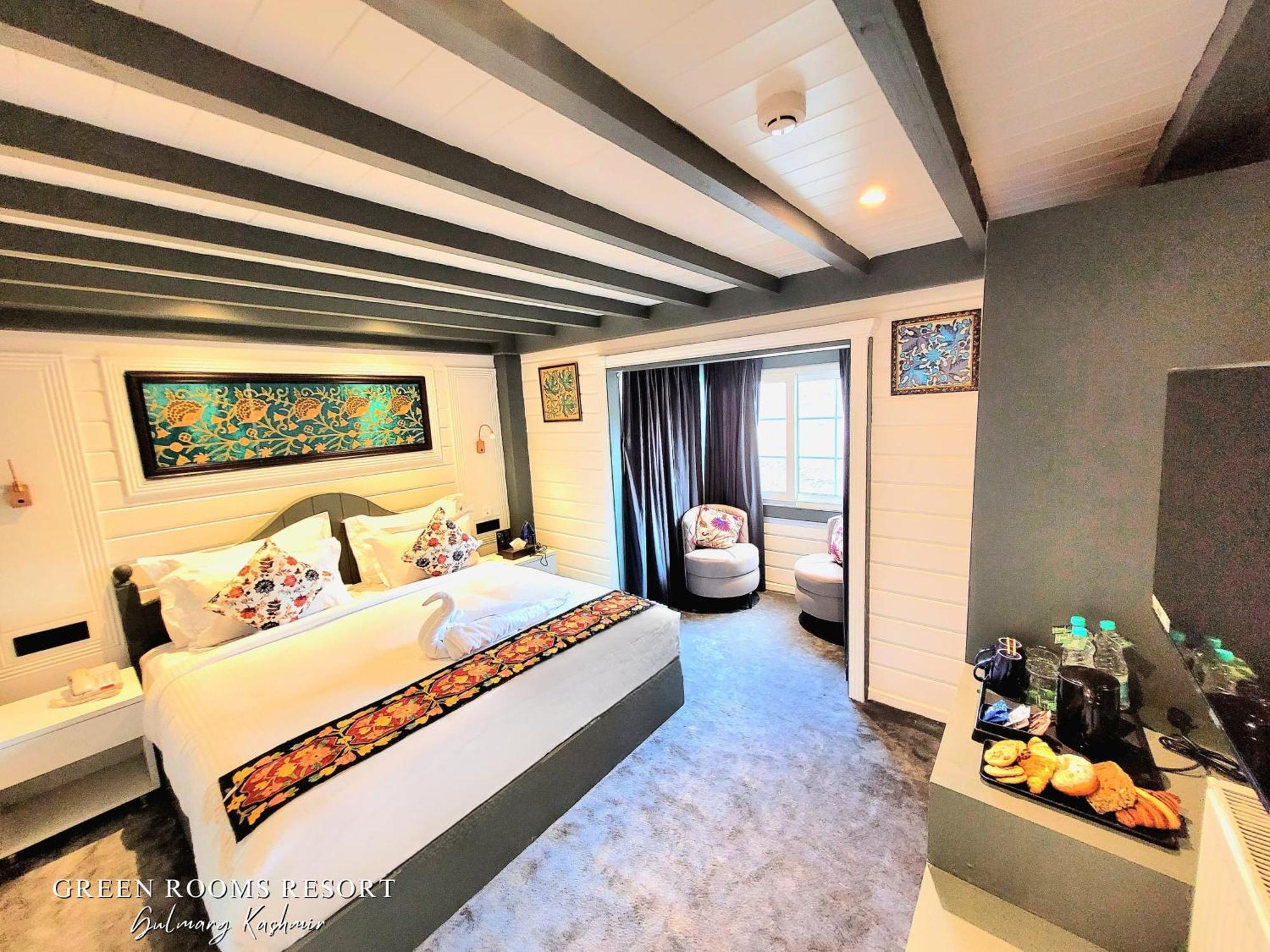 Green Rooms Resort Gulmarg Exterior photo