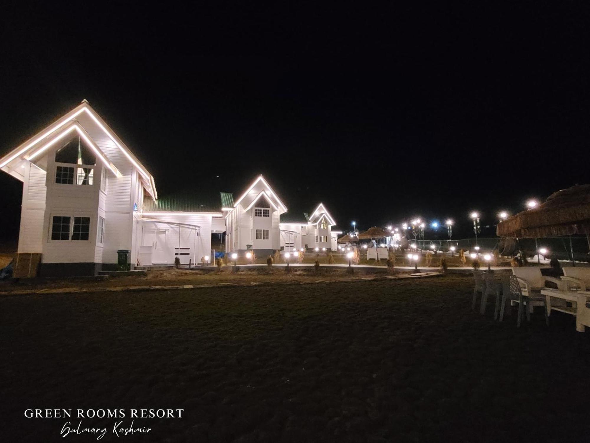 Green Rooms Resort Gulmarg Exterior photo