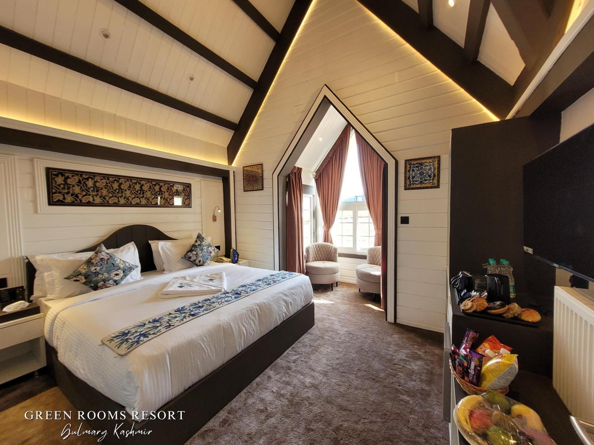 Green Rooms Resort Gulmarg Exterior photo